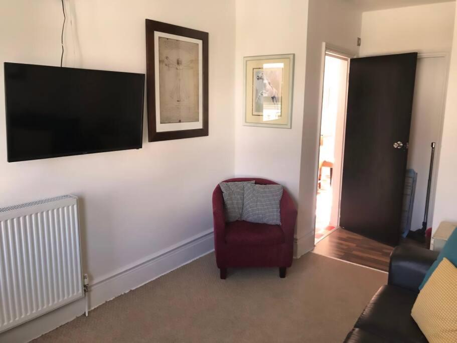 Aule Apartment *